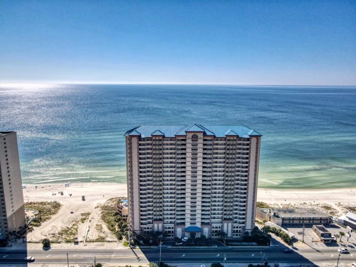 Brightly Furnished Beachfront Condominium By Brightwild Panama City Beach Kültér fotó